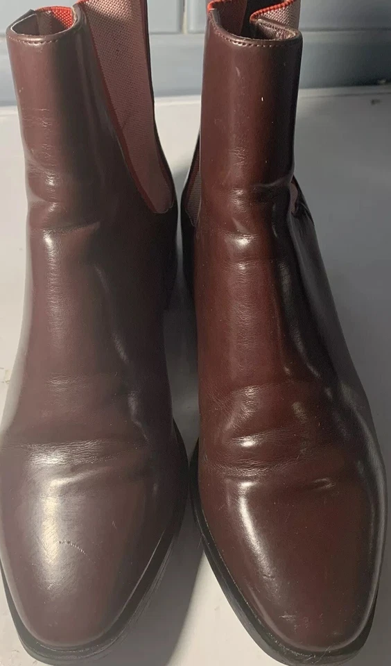 Charles & Keith Botas Chelsea Marrón Chocolate 36/6 Foto 2 de 4