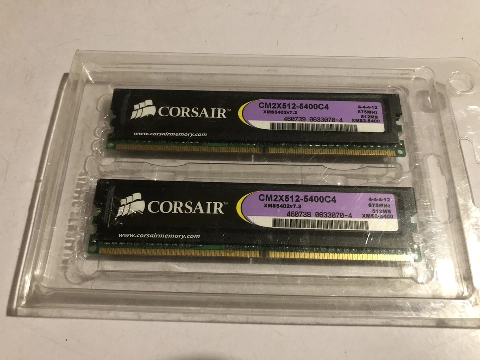 1GB 2x 512MB Corsair PC RAM XMS2 CM2X512-5400C4 4-4-4-12 675MHz - Image 4 of 4