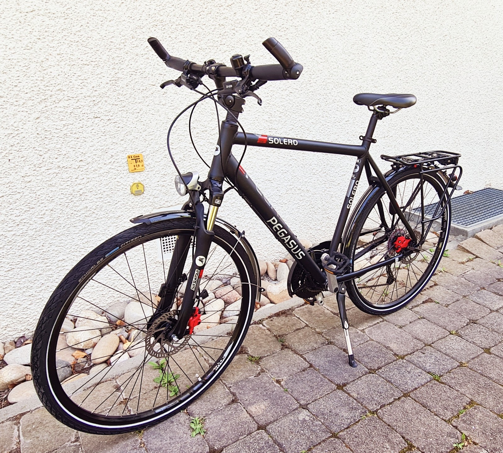 Bild 1 von 12