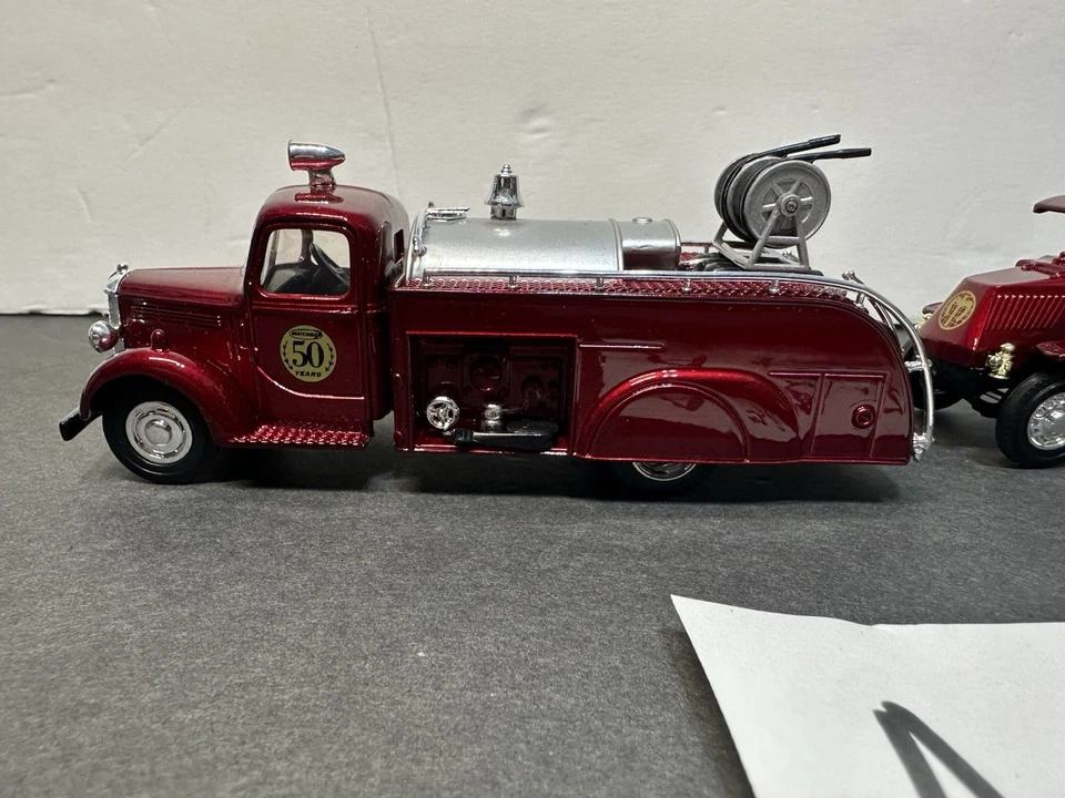 MATCHBOX COLLECTIBLES 1939 BEDFORD FIRE TRUCK SPECIAL EDITION MINT IN BOX @ - Image 4 of 4