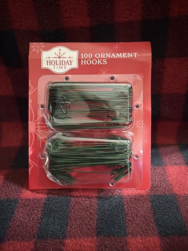 New 100-Count Green Jumbo Christmas Ornament Hooks, 2.5", by Holiday Time