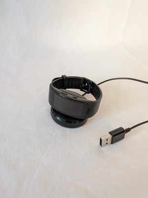 Samsung Gear Fit 2 Pro - nur Ladestation - wie NEU