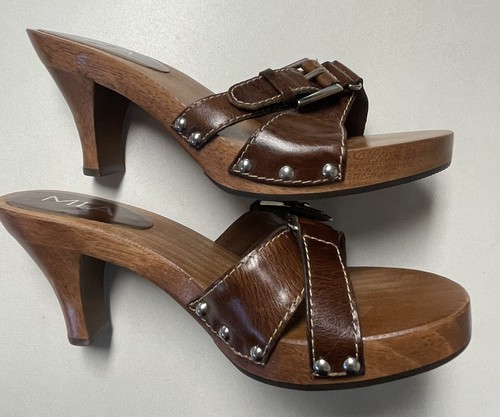 MIA 6M Brown Chunky Slides Wood Heels Vintage Studs Sandals Buckles NEW w/box - Picture 3 of 13