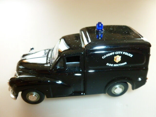 die cast  1/43 VANGUARDS MORRIS 1000 VAN -CARDIFF CITY POLICE    -no box - Immagine 2 di 2
