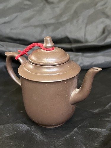 Vintage Chinese Yixing Zisha Mini Teapot Ceramic Made in China 3.39" Tall x 4" - Picture 17 of 17