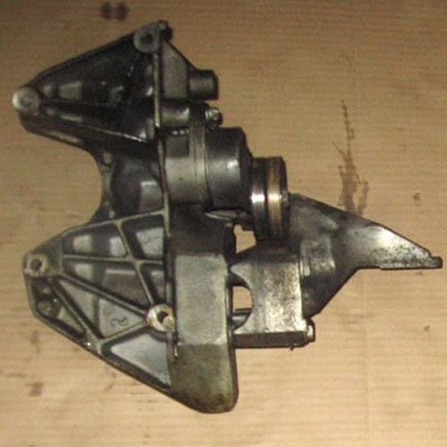 Klimakompressorhalter Opel Vectra B 1,8 90528680 BJ 98