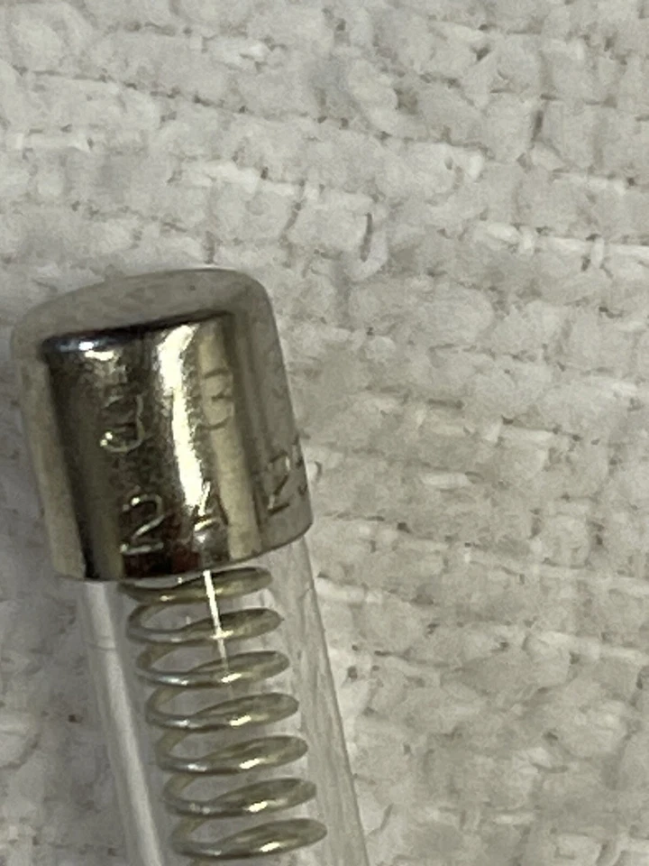 Lote de 100 fusibles de cuerpo de vidrio Littelfuse Slo-Blo 2 amperios 250VA 3AG NUEVOS Foto 3 de 4