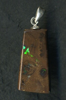 Pendentif Opale Boulder D'Australie (Queensland) 15,90 Carats - Pierre Naturelle Multicolore, Neuf Sans Emballage