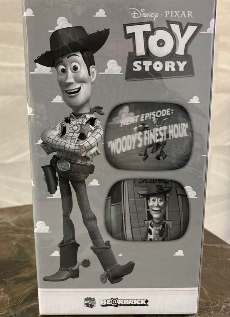 Medicom Toy Bearbrick Toy Story WOODY 400% Black White
