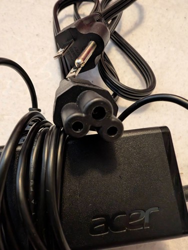 Genuine Acer 45W AC Power Adapter A13-045N2A Chromebook Chargera A045R016L - Bild 9 von 9