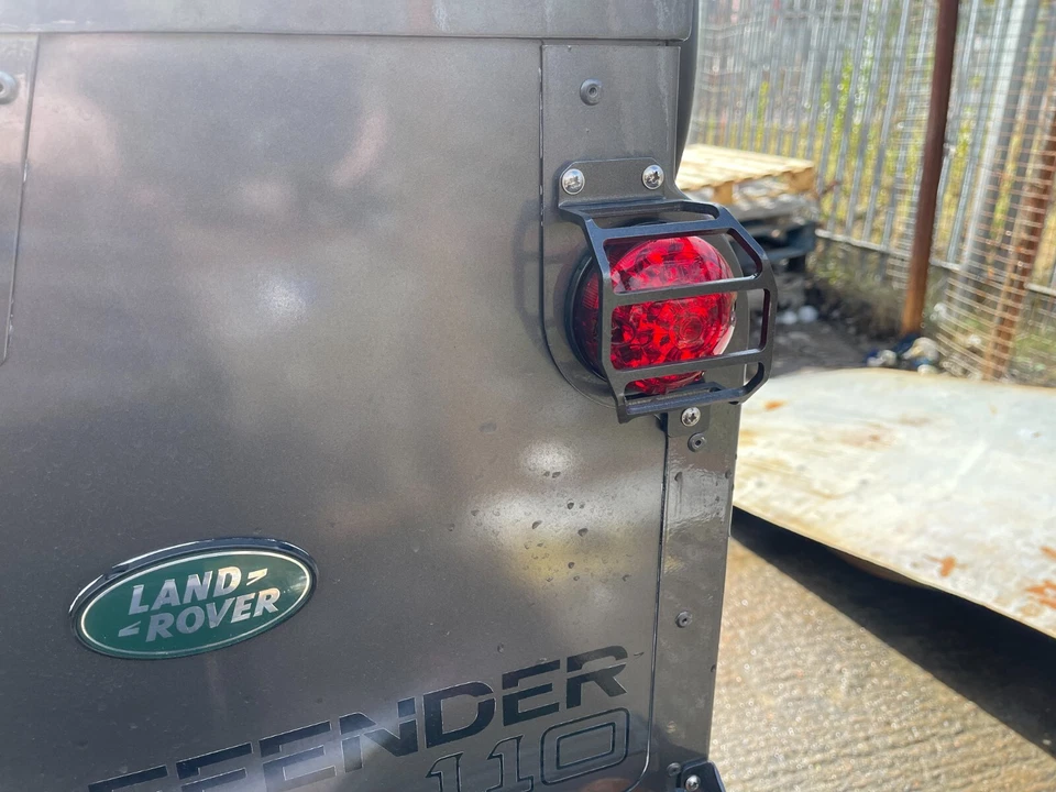 Light Grille Guards Protection Stainless Steel Fit Land Rover Defender 90 110 - Image 4 of 4