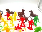 Vintage Lot of 25 Plastic Western Cowboys Horses Indians Toy Figures  — photo 3