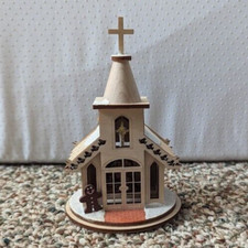 OLD WORLD CHRISTMAS GINGER COTTAGES NATIVITY CHAPEL CHRISTMAS ORNAMENT
