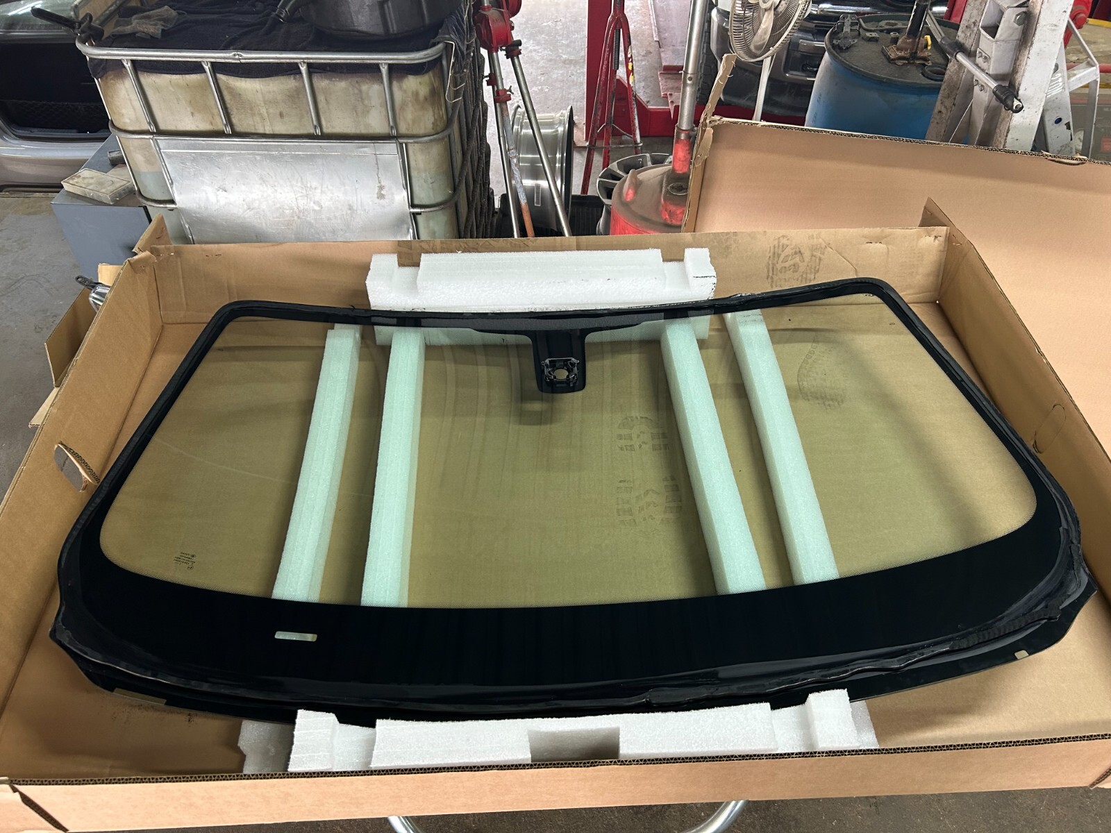 2014 - 2022  Rolls Royce Wraith Front Windshield W/ Green Tint Aftermarket