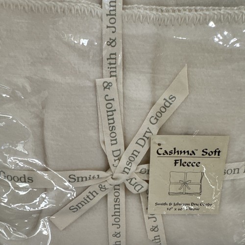 New Smith & Johnson Dry Goods Cashma Soft Blanket Natural Fleece 50" by 60" - Picture 3 of 13