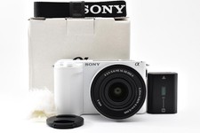 Sony Alpha ZV E10 II Camera with Mirroless Lens Kit White Near Mint
