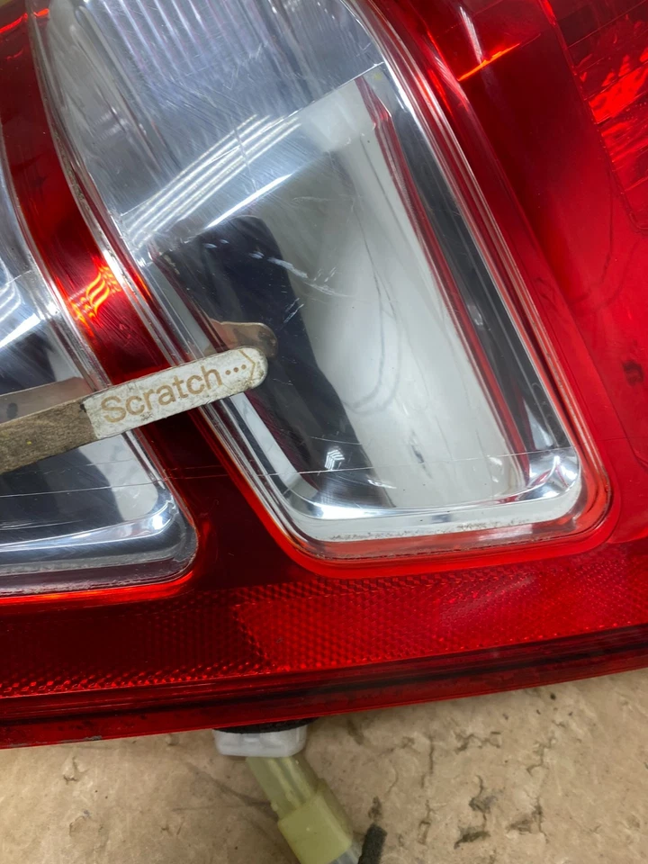 Luz trasera derecha pasajero Suzuki Grand Vitara 2006 a 2011 V5757 DW Foto 4 de 4