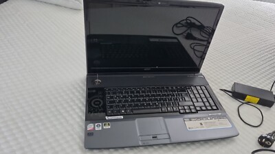 ACER ASPIRE 8930G 18,4 '' Display intel DUO CORE processor 2,0 GHZ mit Tasche