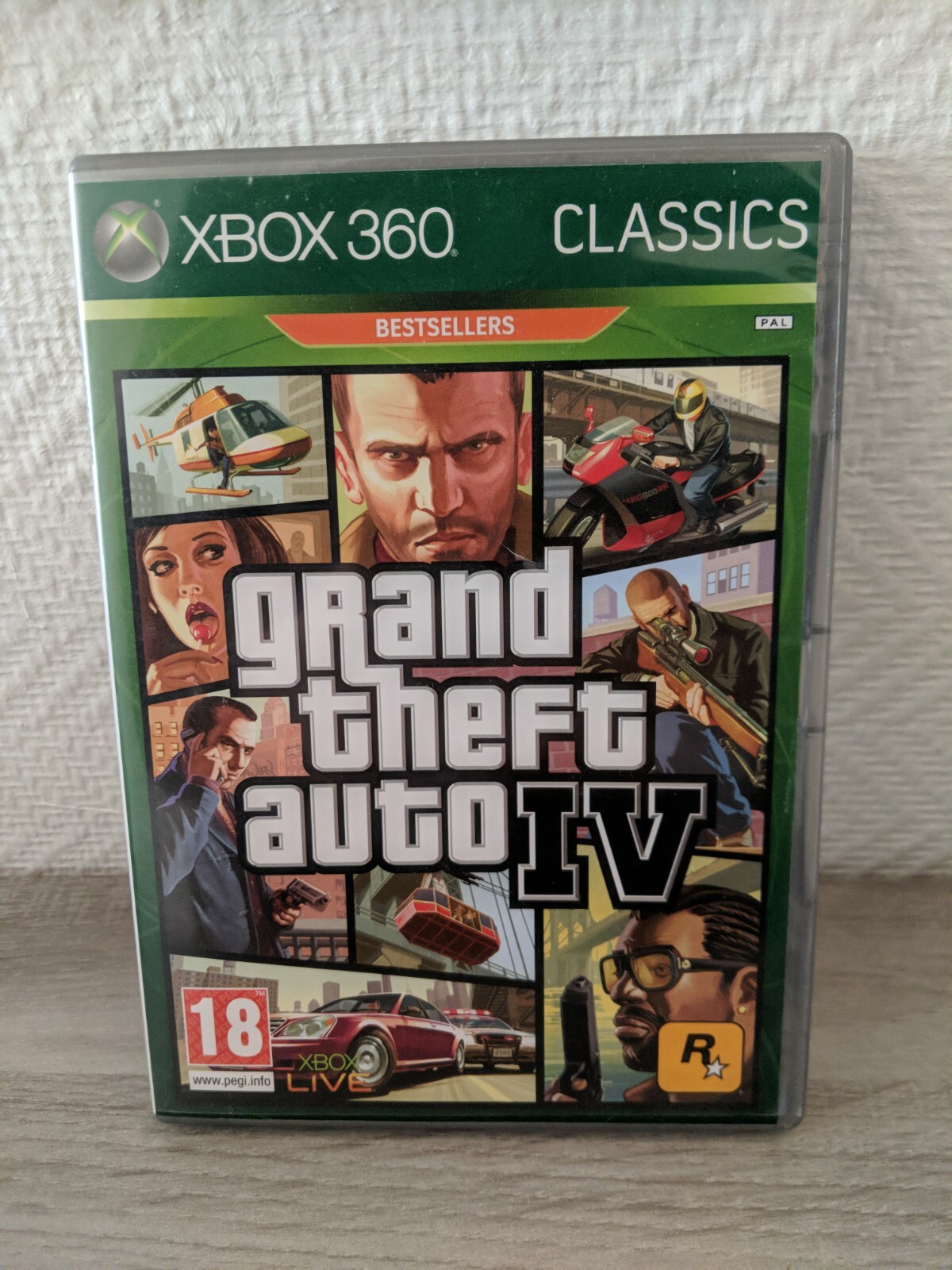 Jeu Grand Theft Auto IV Classics Pal sur Xbox360 Complet Néerlandais avec VF