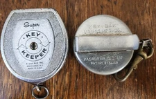 LOT OF (2) Vintage Super Key & KEY-BAK Lummis Keeper Belt Clip Ret Chain USA