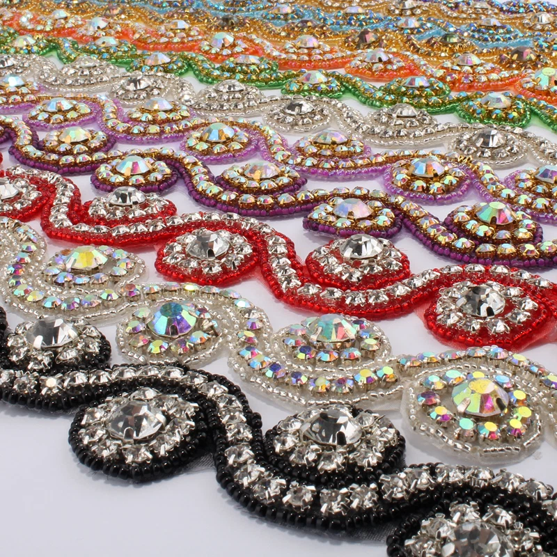 Disfraz de novia vestido con cuentas recorte coser en base apliques de estrás de cristal hágalo usted mismo Foto 3 de 3