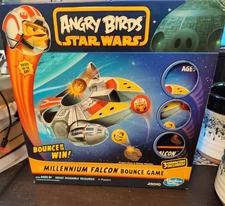 Hasbro Star Wars Angry Birds Millennium Falcon Bounce Game. Barely played !