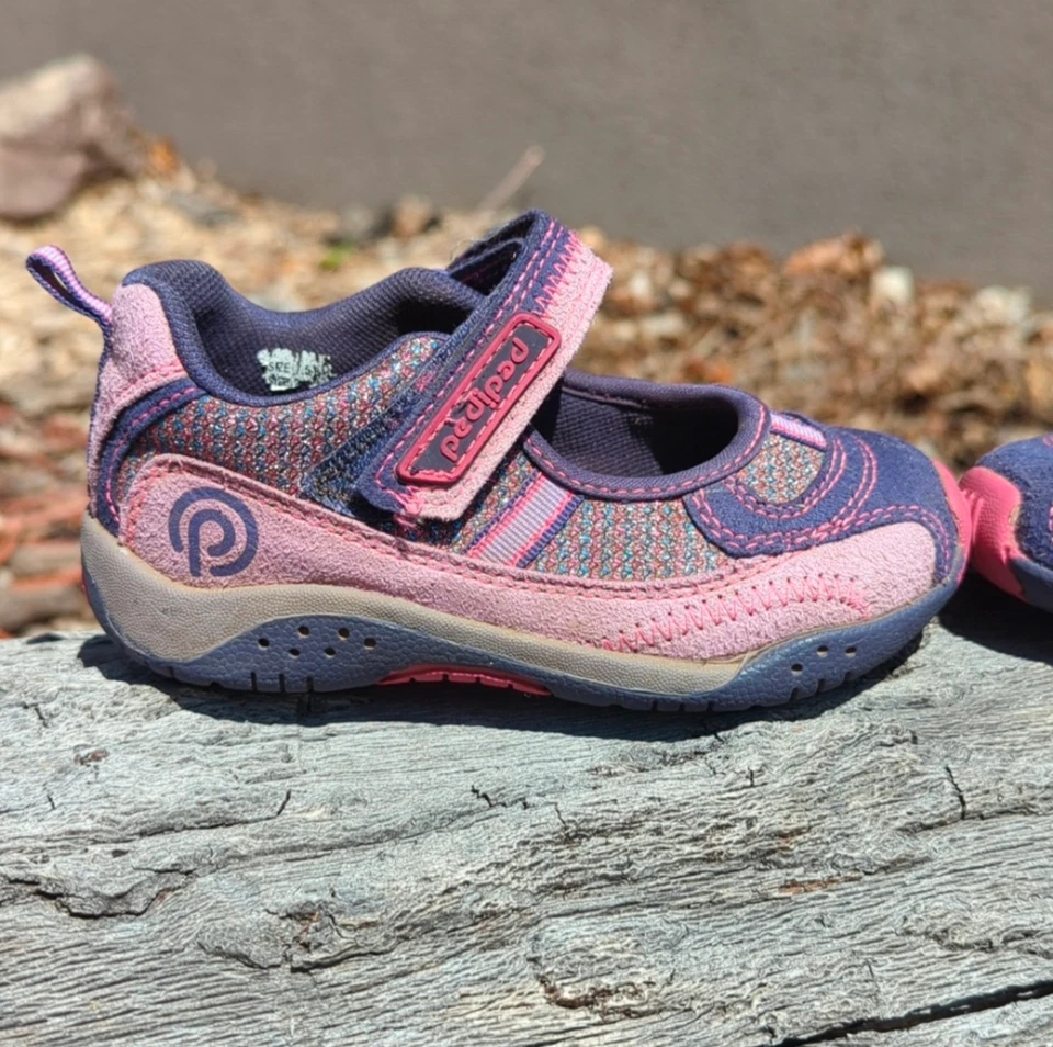 Sapatos infantis Mary Jane Pediped "Dakota", EUA 7,5-8 - Imagem 4 de 4