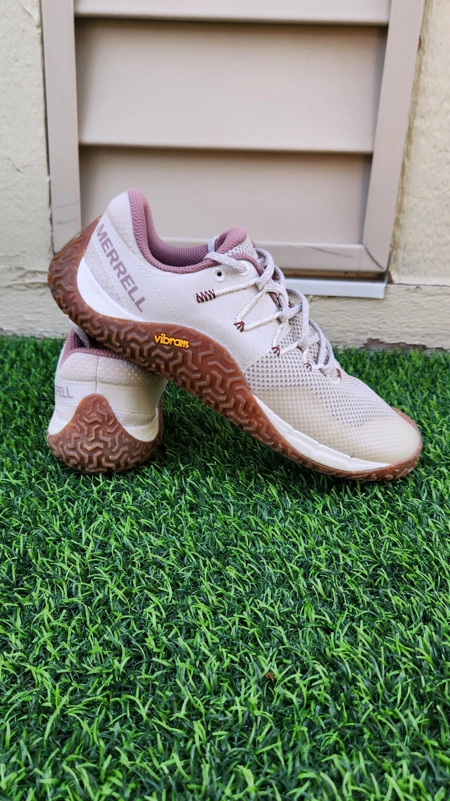 Merrell Trail Glove 7 Oyster Gum Women’s Size 9