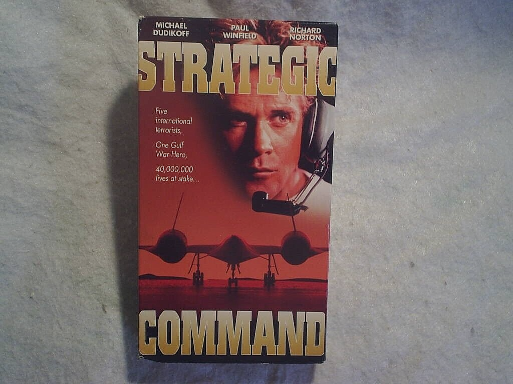 STRATEGIC COMMAND VHS MOVIE,Michael Dudikoff,Bryan Cranston,Paul