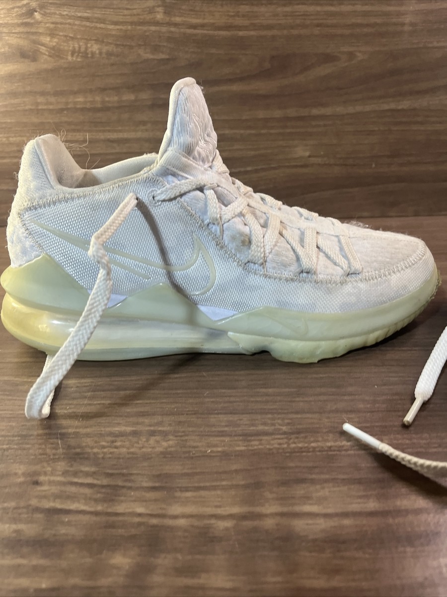 nike lebron camouflage shoes