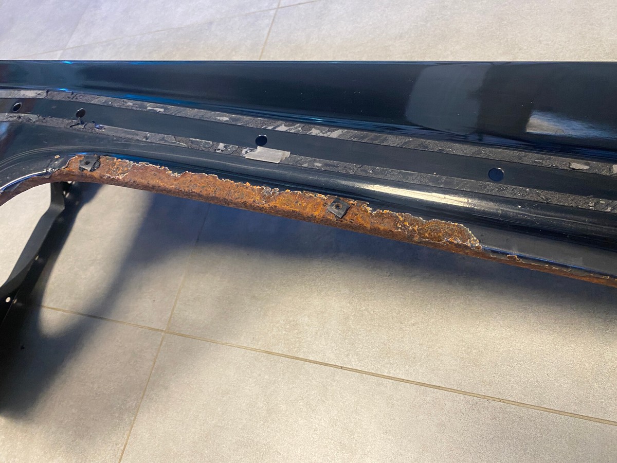 Mercedes G class W463 GENUINE Front Fender Left A4638804606 02-07