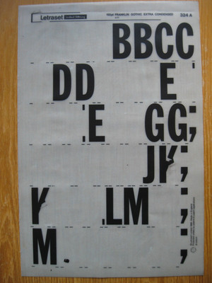 1 x Letraset Upper Franklin Gothic Extra Cond 192pt 50,8mm Bogen 324A+B (bb)a