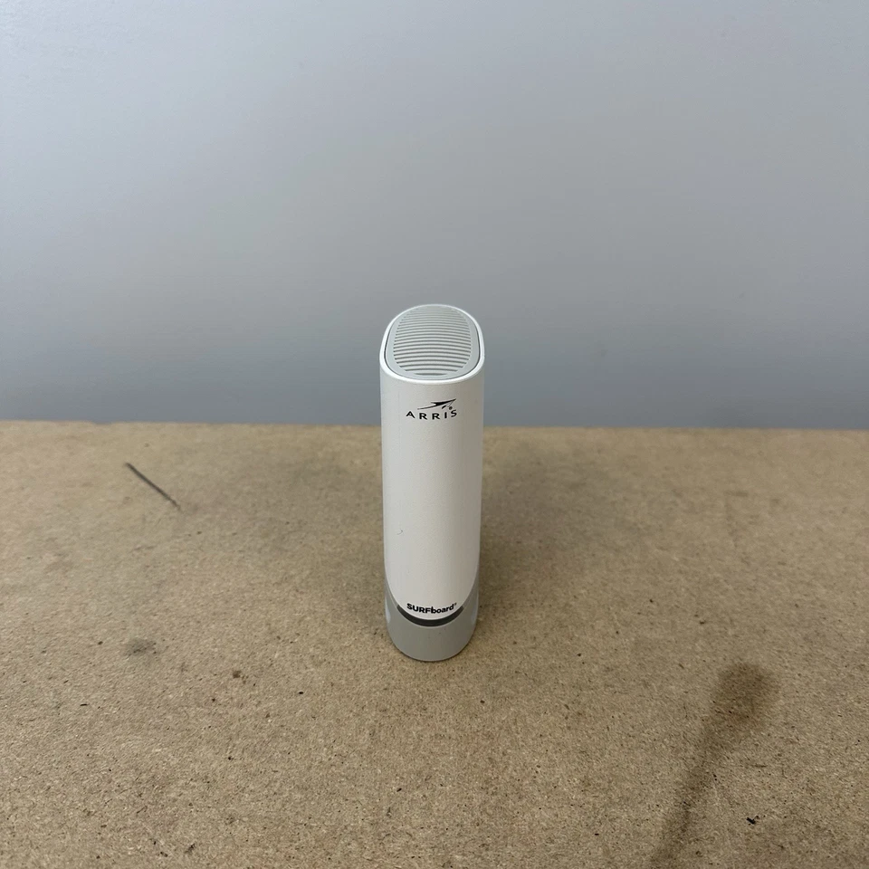 ARRIS Surfboard Model S33v2 DOCSIS 3.1 Cable Modem *NO POWER ADAPTER* - Image 3 of 4