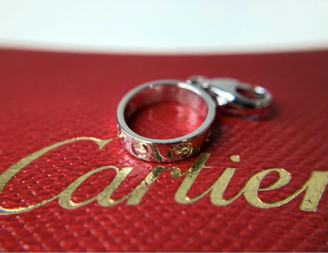 Cartier Mini Love Pendant in 18K White Gold Au750