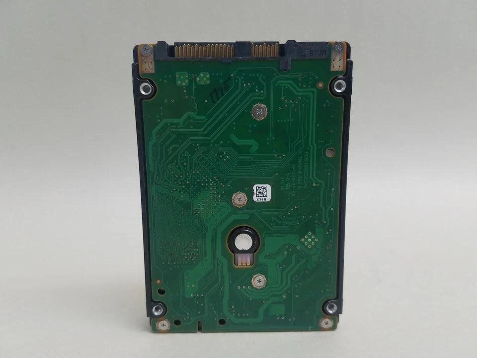 Lot of 2 Seagate IBM Constellation.2 ST91000640SS 1TB SAS 2 2.5 in Enterprise - Image 2 of 3