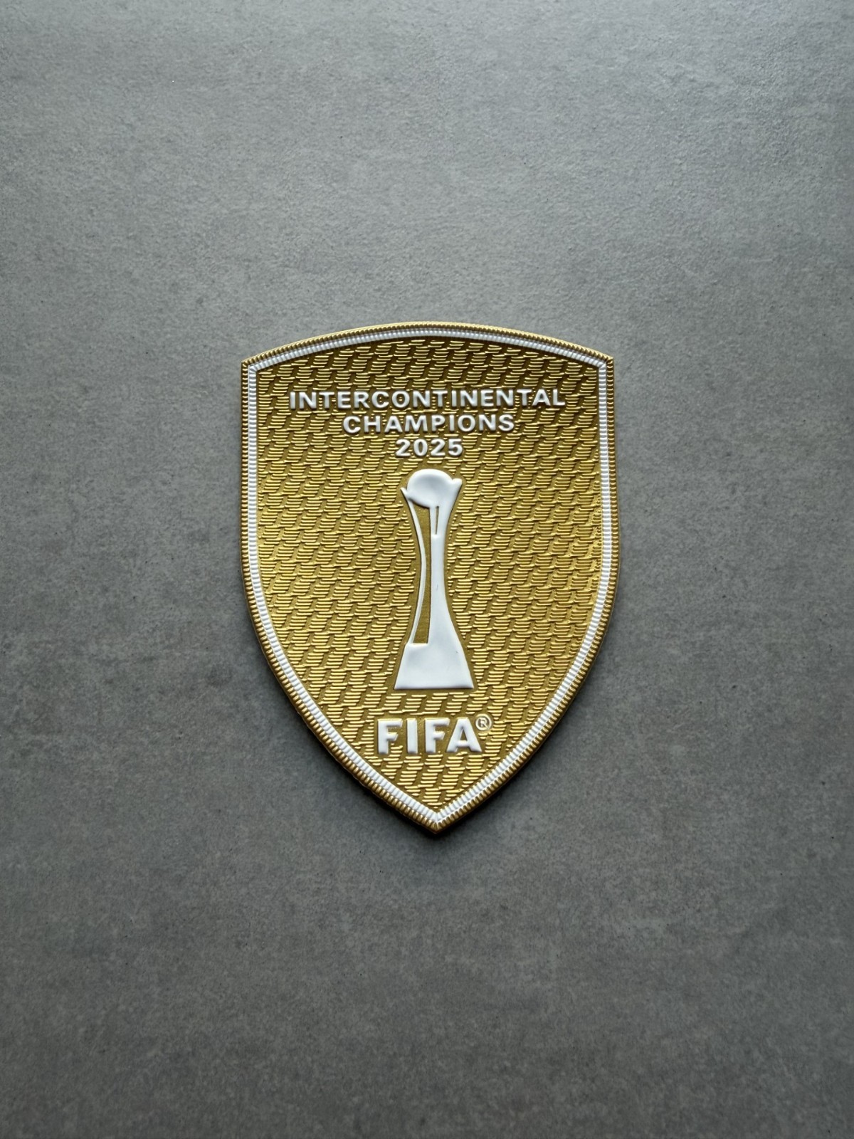 Patch Intercontinental Champions 2025 PSG en PVC 3D pour Maillot Paris 2025-2026