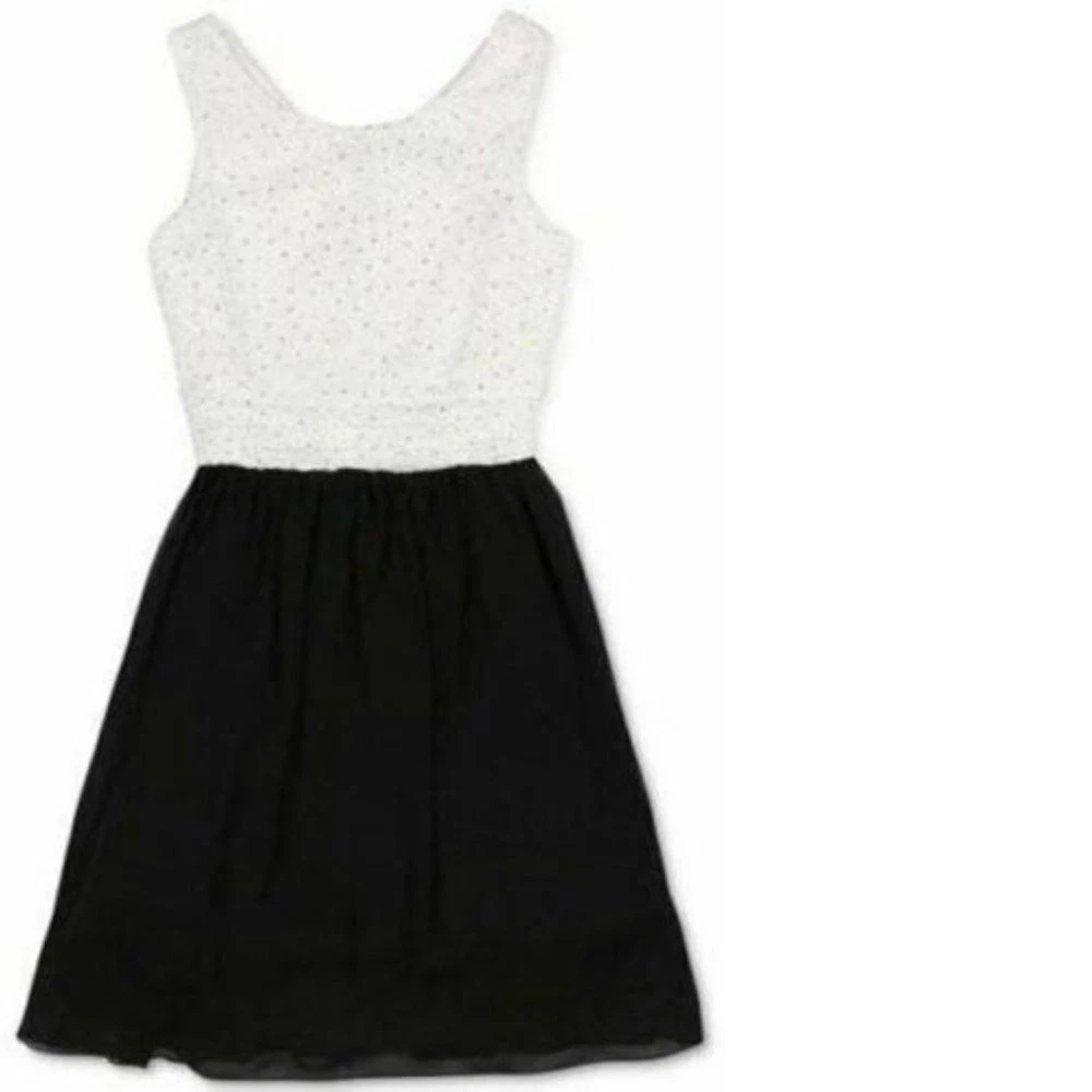 Robe Speechless Fille Taille 8 – Manches Courtes, Noir Et Blanc, Occasion Très Bon état, Style Habillé