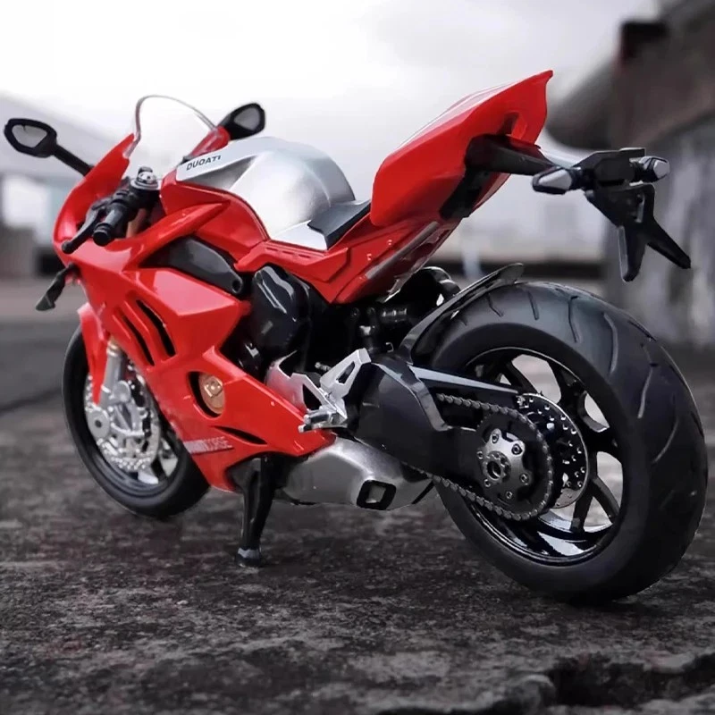 1:12 Ducati Panigale V4S Model Alloy Motorcycle Diecast Bike Hobby Toy Ornaments - Image 3 of 4