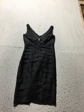 Jones Wear Dress Womens 4 Black Satin V Neck Pendant Accented Neck