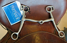 Partrade 4" Short Shank /5" Mouthpiece Snaffle Bit -- Brand New with Tag