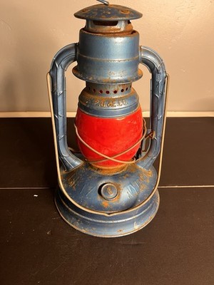 Vintage Dietz Nr. 100 blaue Laterne mit rotem Globus NY USA - PG&E CO.