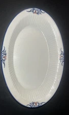 RARE! THE CELLAR BY MACY'S SPLENDOR PATTERN 11.5 “ casserole NEW OLD STOCK