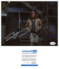 Glen Powell 'The Running Man’ Signed Autograph 8x10 Photo 'Ben Richards' ACOA