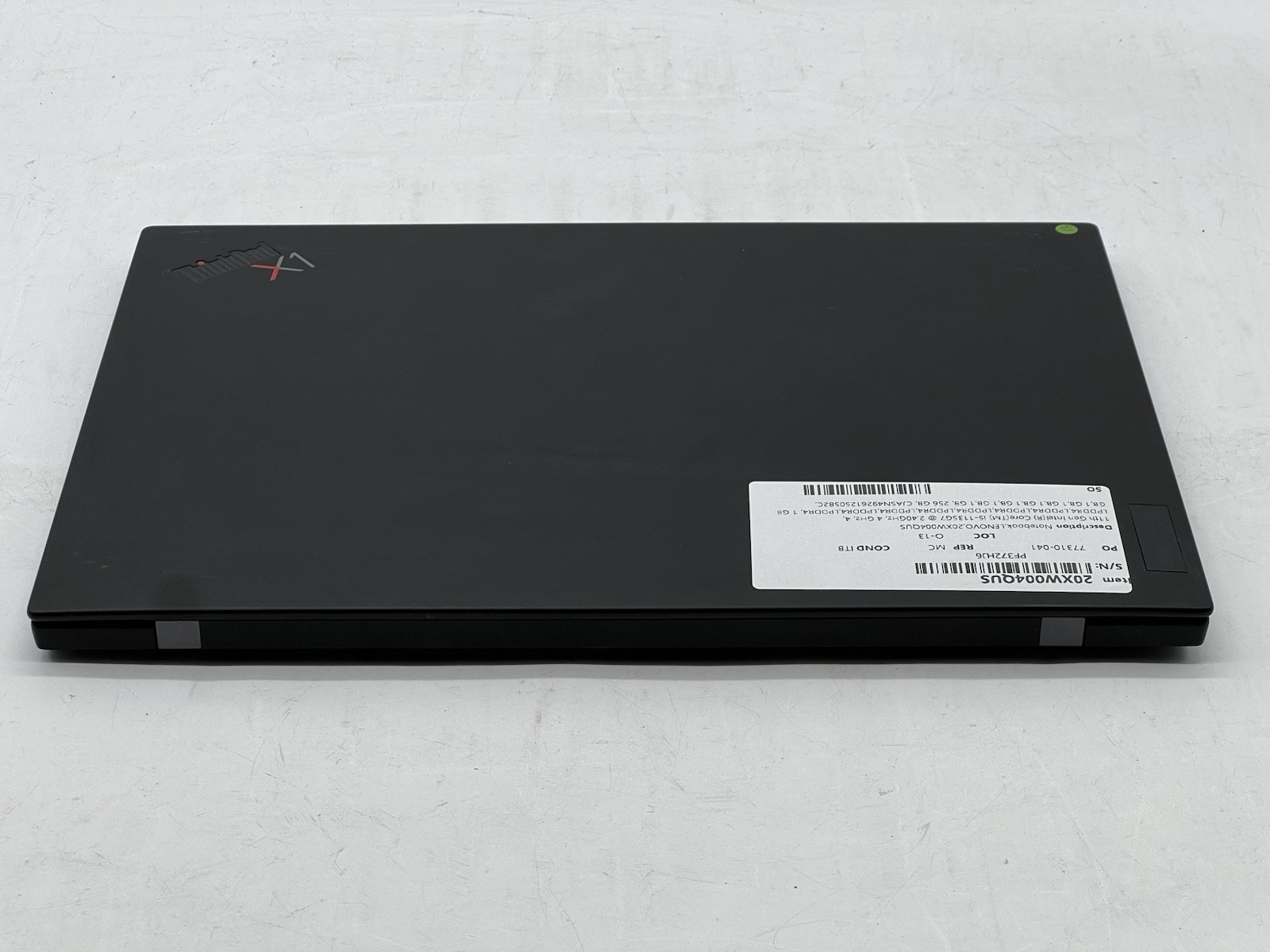 Lenovo ThinkPad X1, 14-Inch Laptop, with Intel Core i5 11th Gen., 256 GB NVMe (Non-Volatile Memory Express), No OS