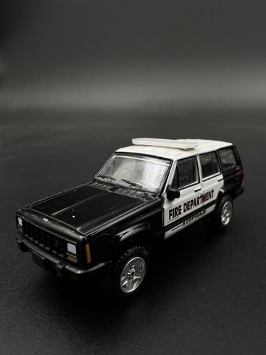2 Pack 1/64 Code 3 Defender Extra Wide Lightbar Greenlight Police Sheriff Fire - Picture 4 of 6