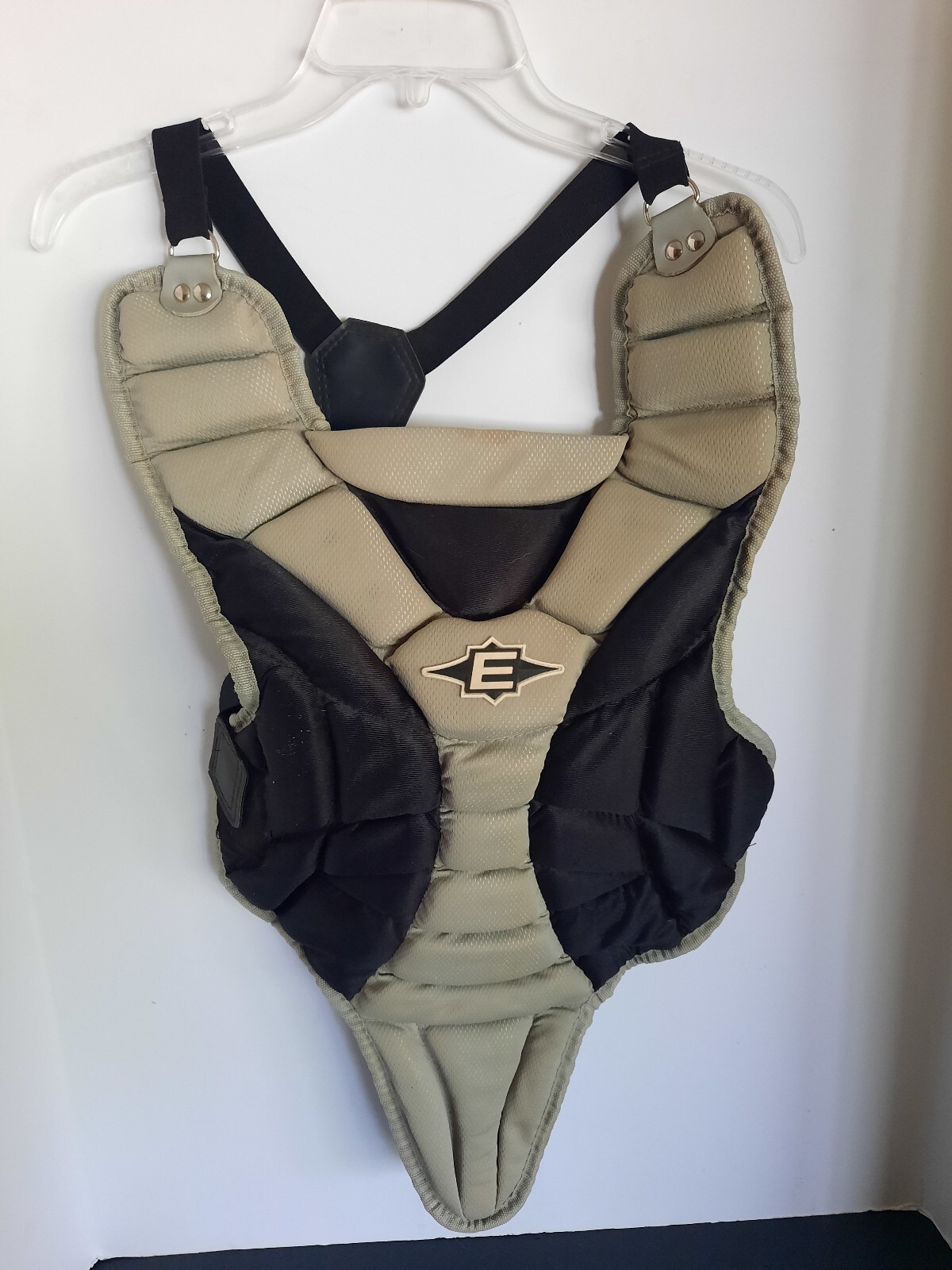 EASTON YOUTH BASEBALL CHEST PROTECTOR BLACK AND GRAY GOOD SHAPE eBay