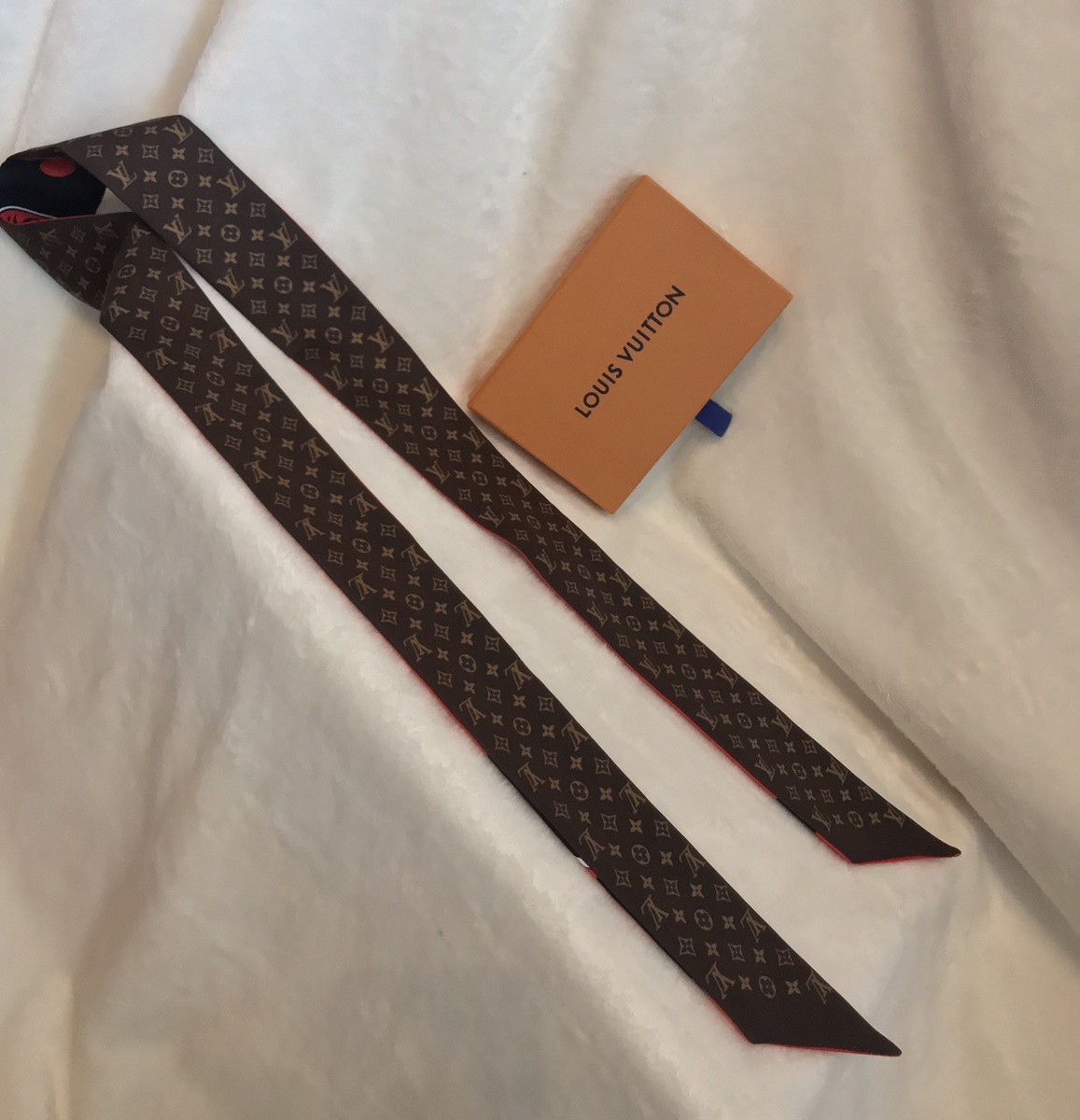 【トロピカルな気分】★LOUIS VUITTON★ Bandeau スカーフ NEW LOUIS VUITTON Limited Edition KABUKI Monogram Silk Scarf