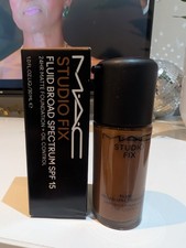 Image of Mac Studio Fix Fluid SPF15 24hr Buildable Full Matte Foundation NW48, 30ml