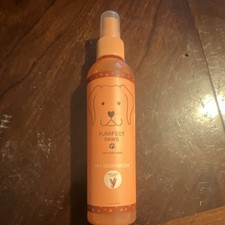 Purrfect Paws Pet Deodorizer Spray for Dogs  Cats Sweet Honey Almond Orange