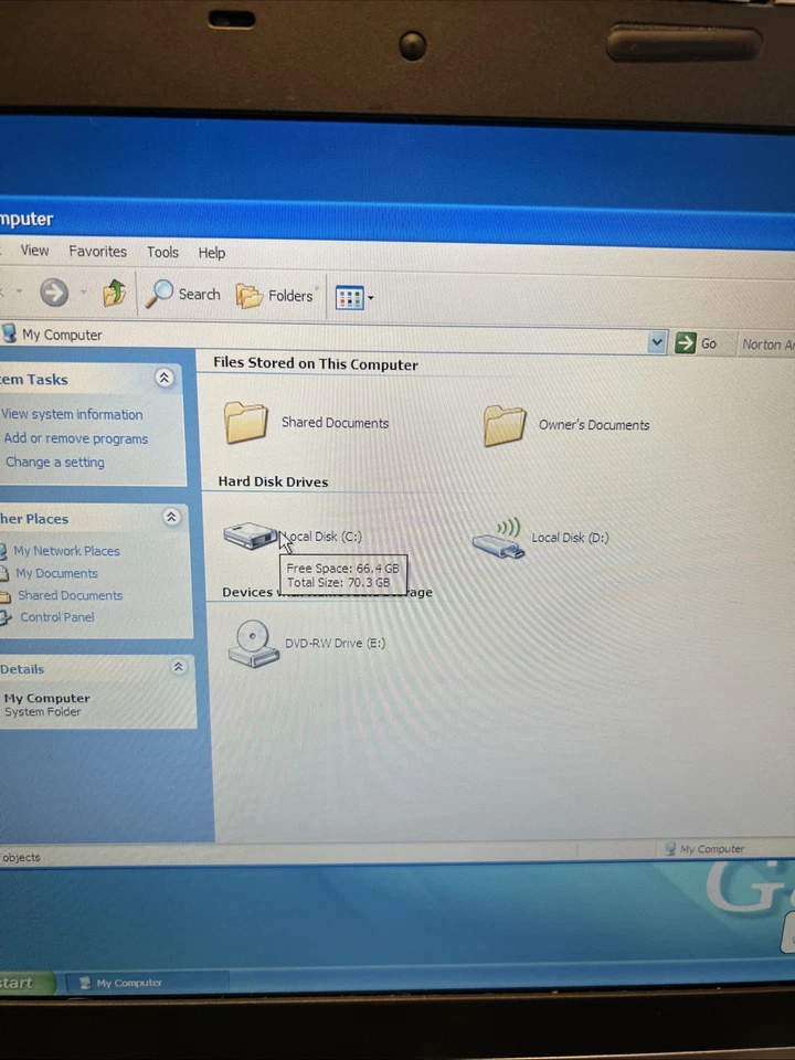 Portátil de colección Gateway 7320GZ Intel Pentium 4 480 MB RAM 70 GB HDD Windows XP DVD Foto 4 de 4